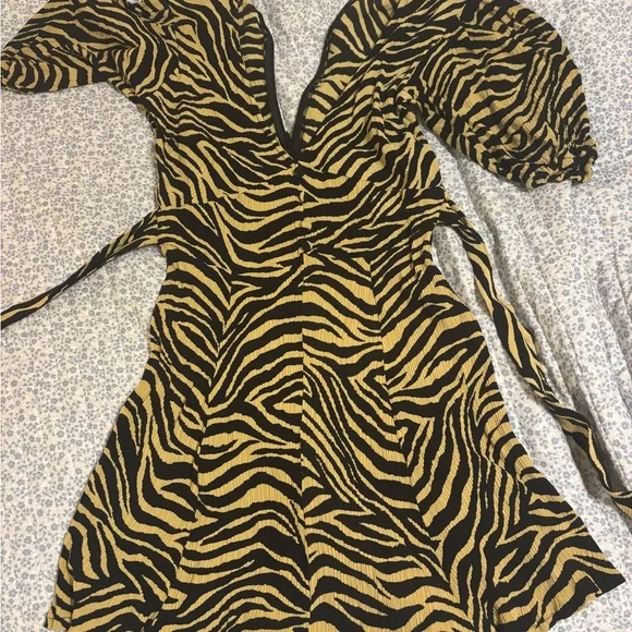 Faithfull the Brand | Dresses | Faithfull The Brand Zebra Print Vneck Dress  | Poshmark
